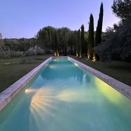 La Cour Interieure Villa